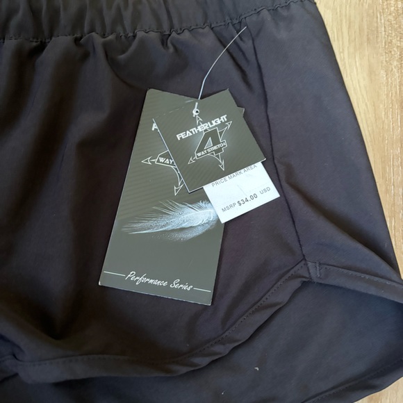 FEATHERLIGHT BLACK SHORTS - Picture 3 of 3